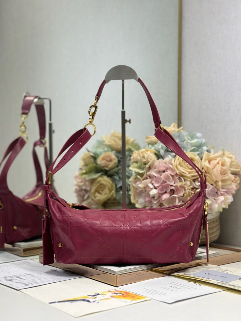 Dior-D-Journey- Rose red