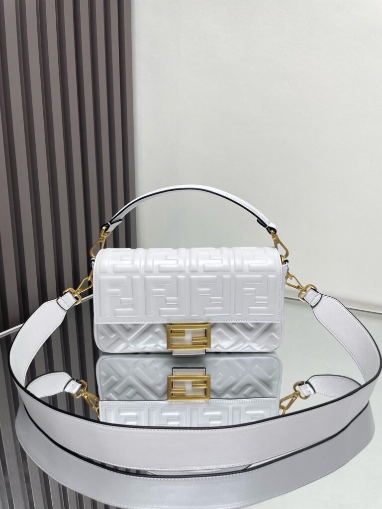 Fendi-Baguette-Medium-White