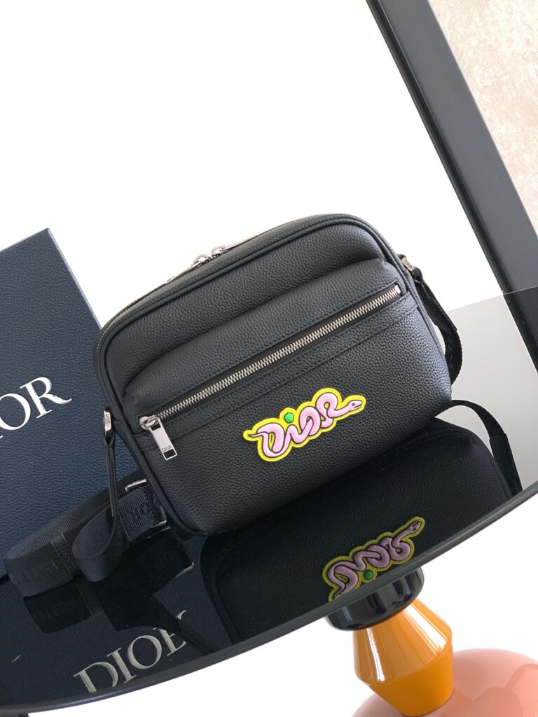 Dior And KAWS-Rider 2.0-Men's-Black&Yellow