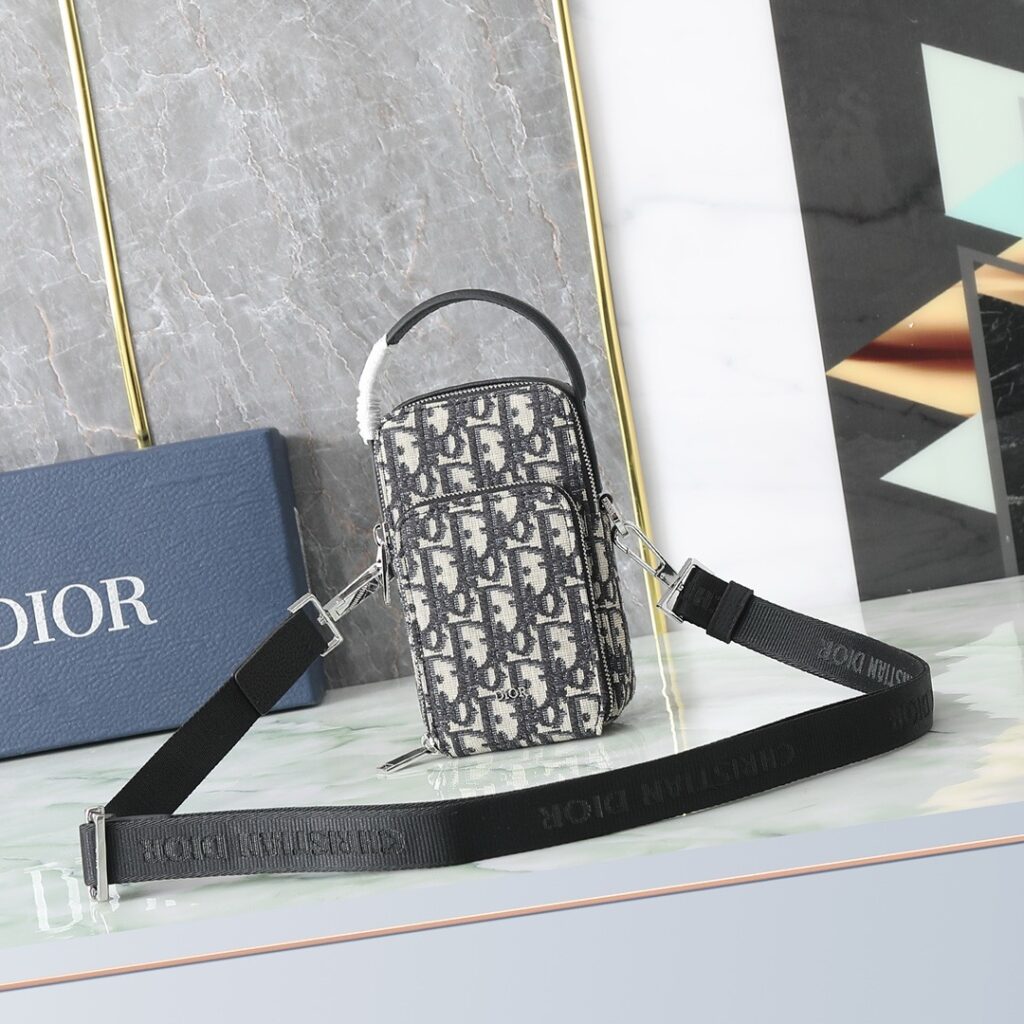 Dior-Phone bag-Men's-Navy Blue -Embroidery