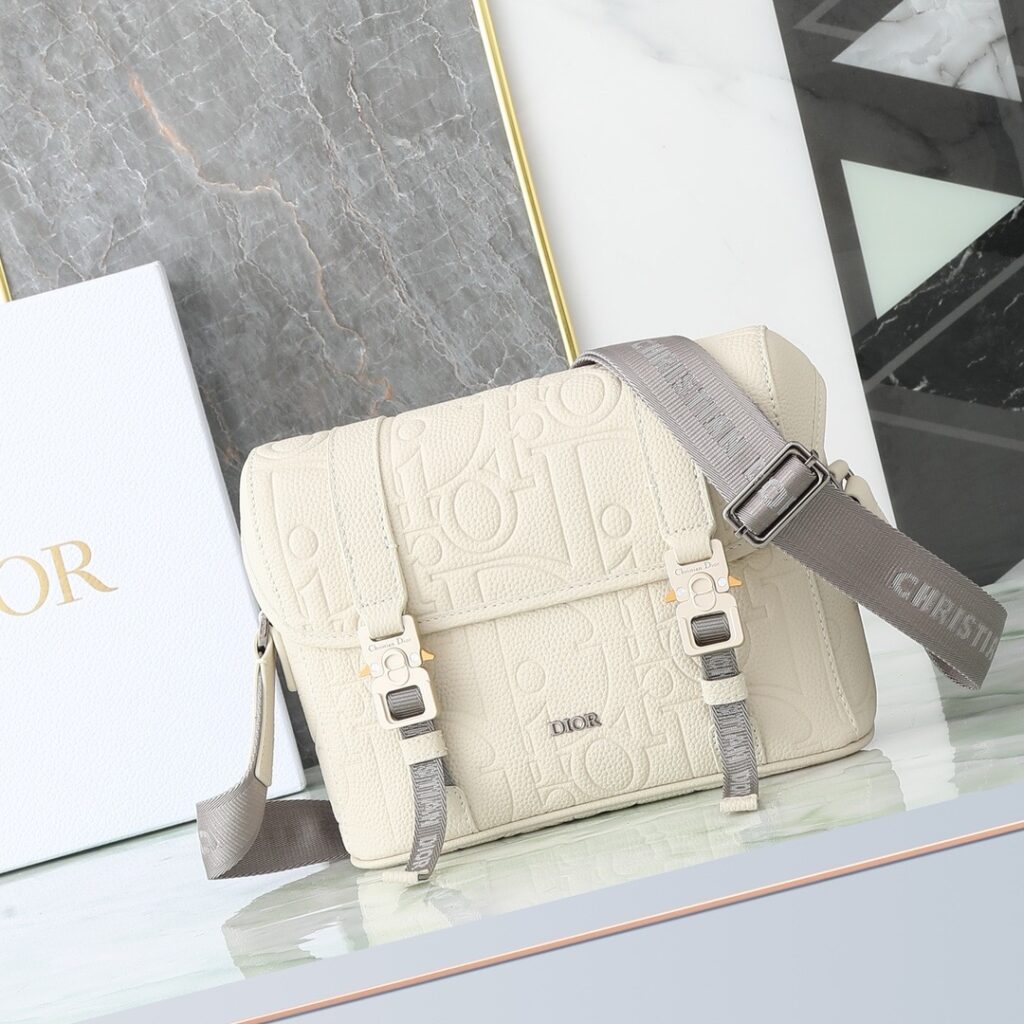 Dior-Hit The Groad -White -Lambskin