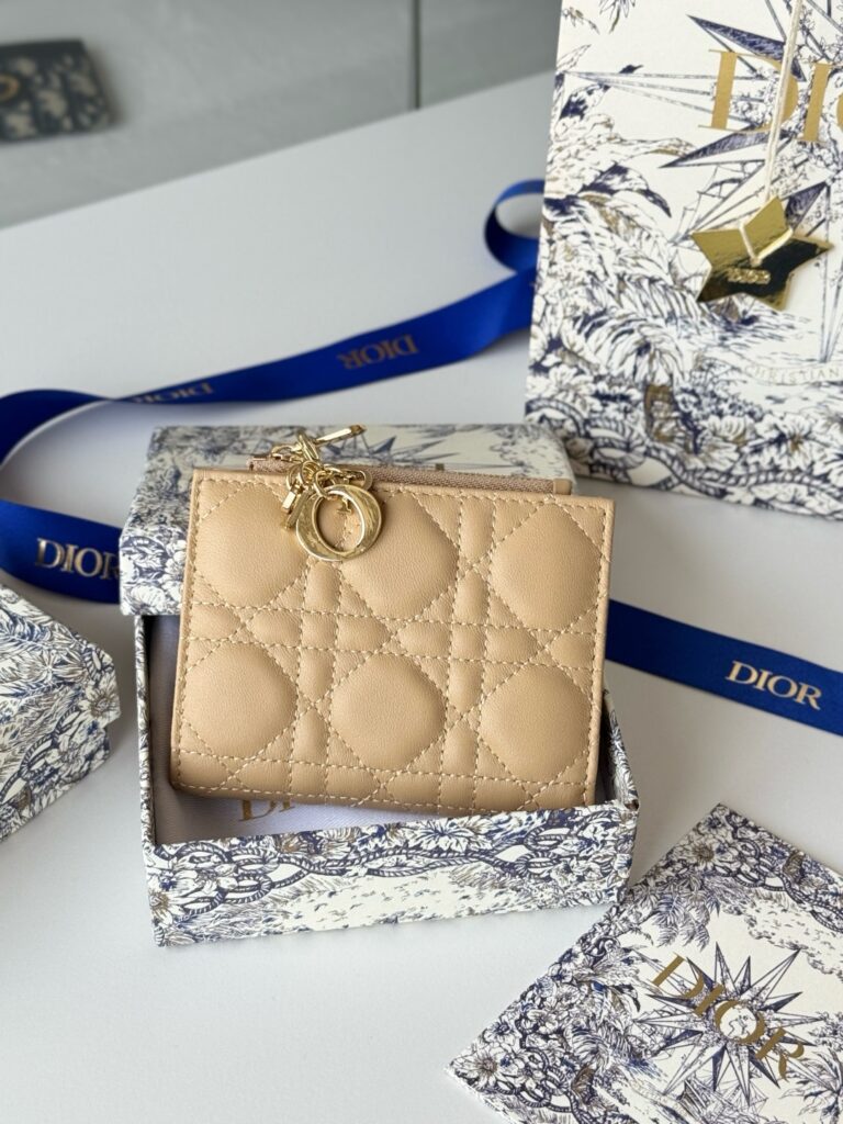 Dior Caro Dahlia-Wallet-Cardholder-Lambskin