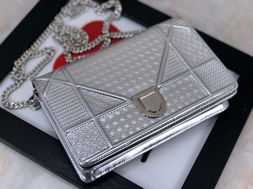 Dior-Diorama Woc-Clutch-Silver