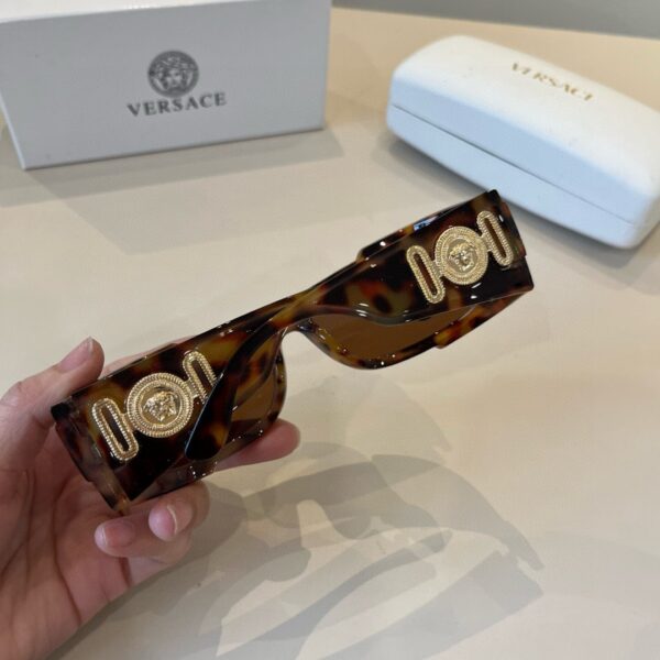 Versace-Sunglasses - Image 5