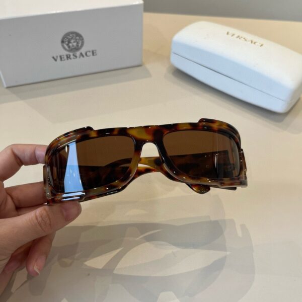 Versace-Sunglasses - Image 7