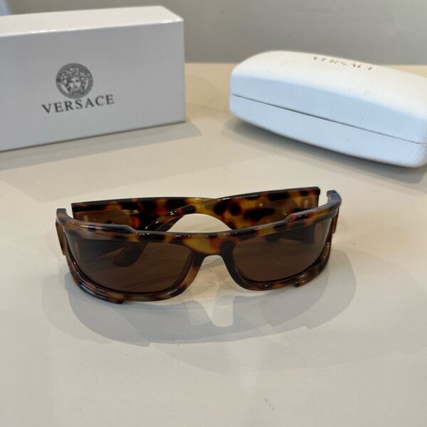 Versace-Sunglasses - Image 8