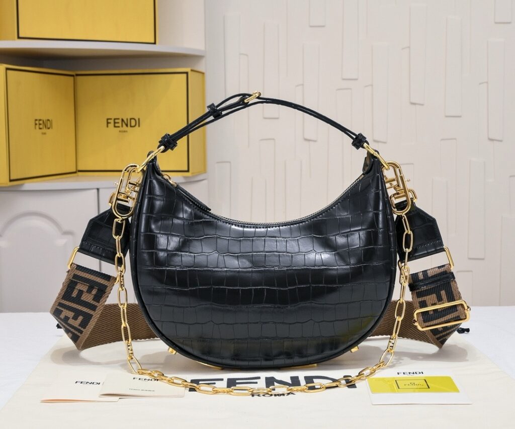Fendi- Fendigraphy Small-Lambskin