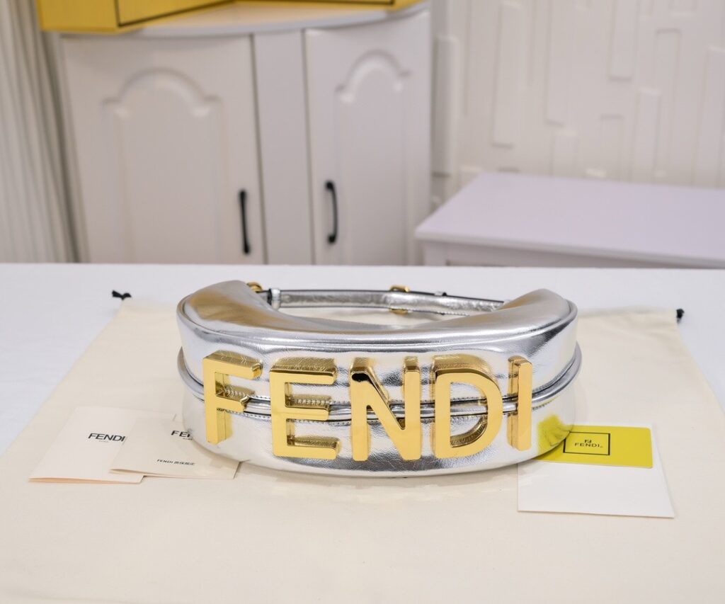 Fendi- Fendigraphy Small-Lambskin