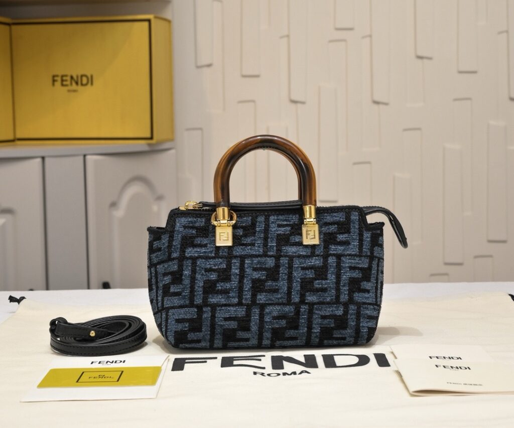 Fendi-By The Way-Cross Body-Embroidery