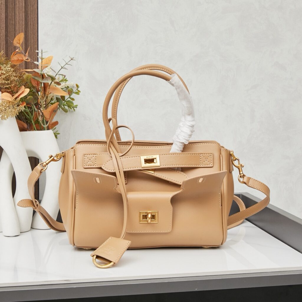 Balenciaga-Belair Carry All-Shoulder/Cross body Bag