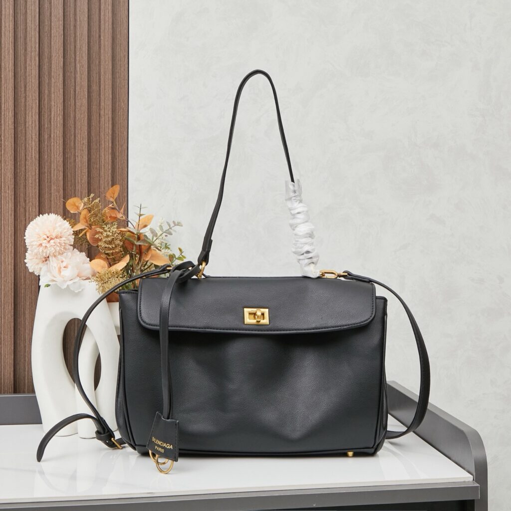 Balenciaga-Belair Carry All-Shoulder/Cross body Bag