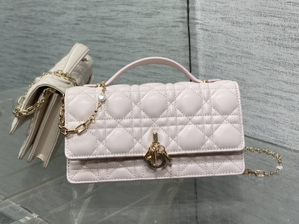 Dior- Lady Dior-Pink Lambskin