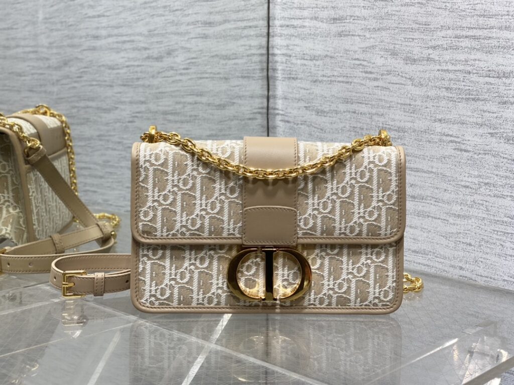 Dior- Montaigne-embroidery-nude