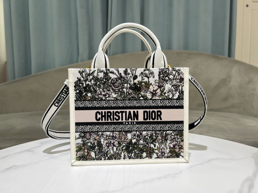 Dior- Book Tote -Small - D-Floral