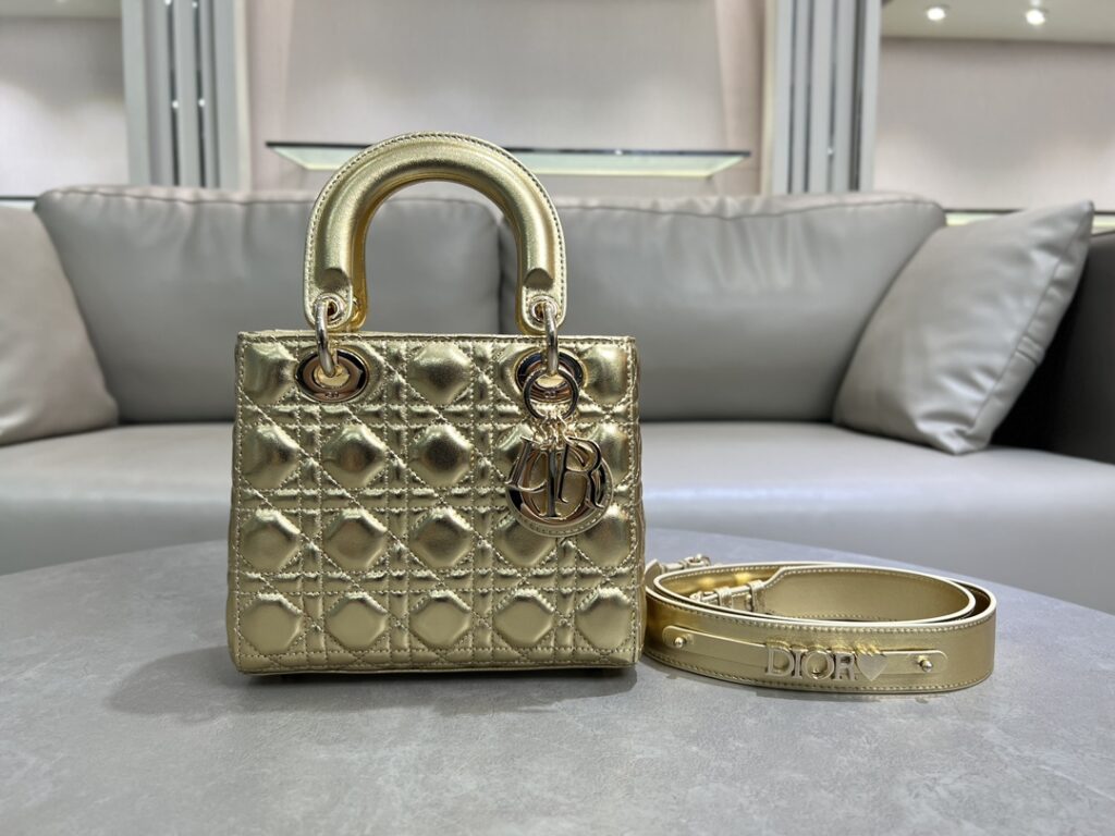 Dior- Lady Dior My 20cm- Metal gold