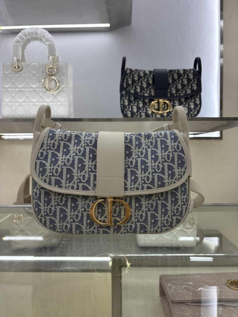 Dior-Montaigne- Grey