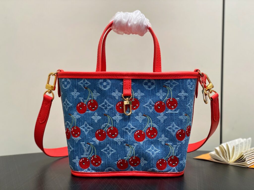 LV-Neverfull linside Out BB-M14997