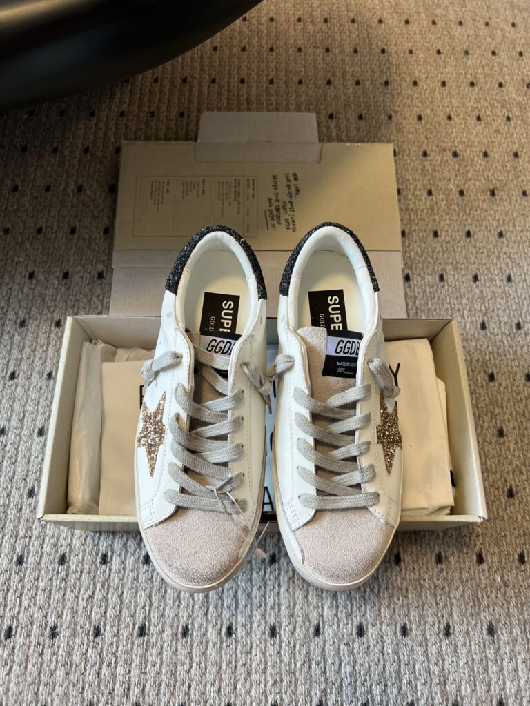 GoldenGoose