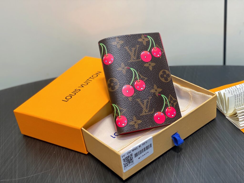 LV-Monogram ms-M13424