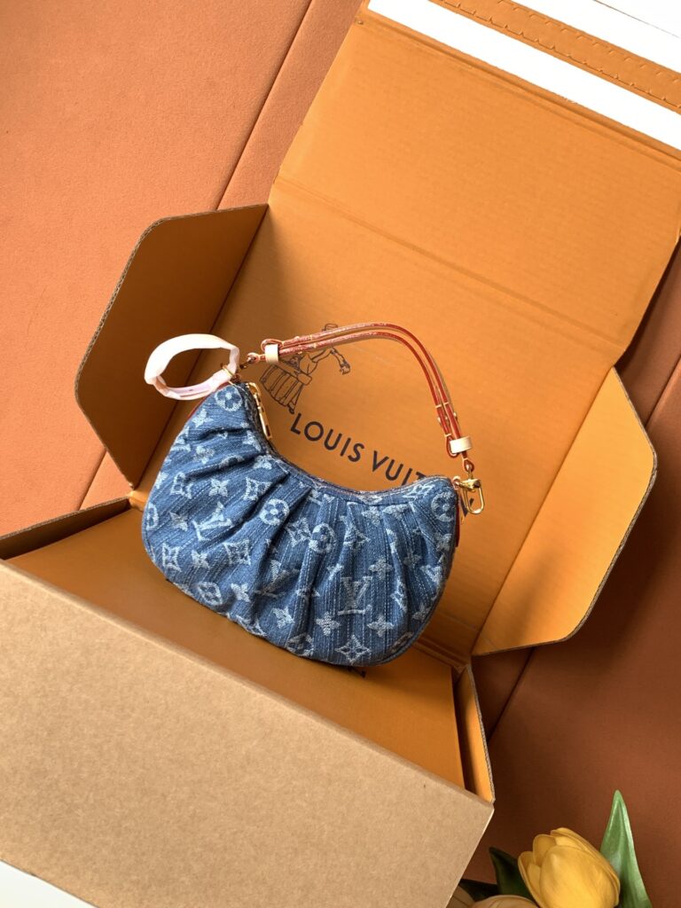 LV-Pochette Valley-M13571