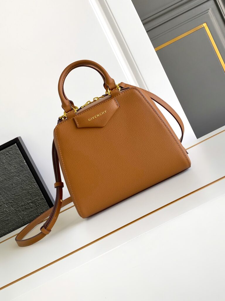 Givenchy-Anyigona Cube-brown