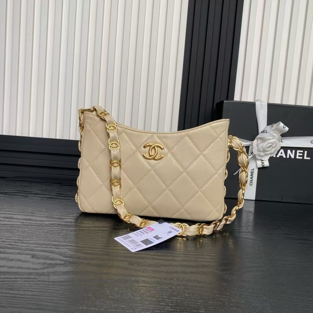 Chanel-24K hobo-AS5177-Apricot-Gold buckle
