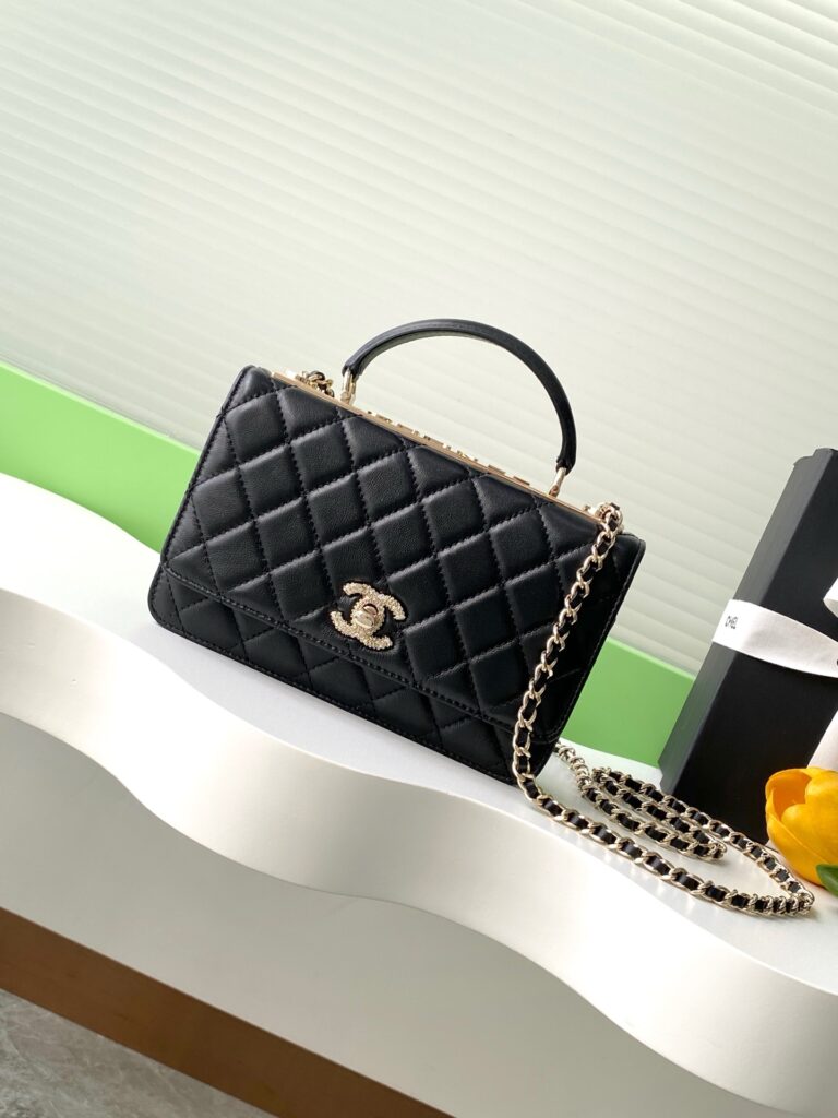 Chanel-Trendy CC-AP4323-Black