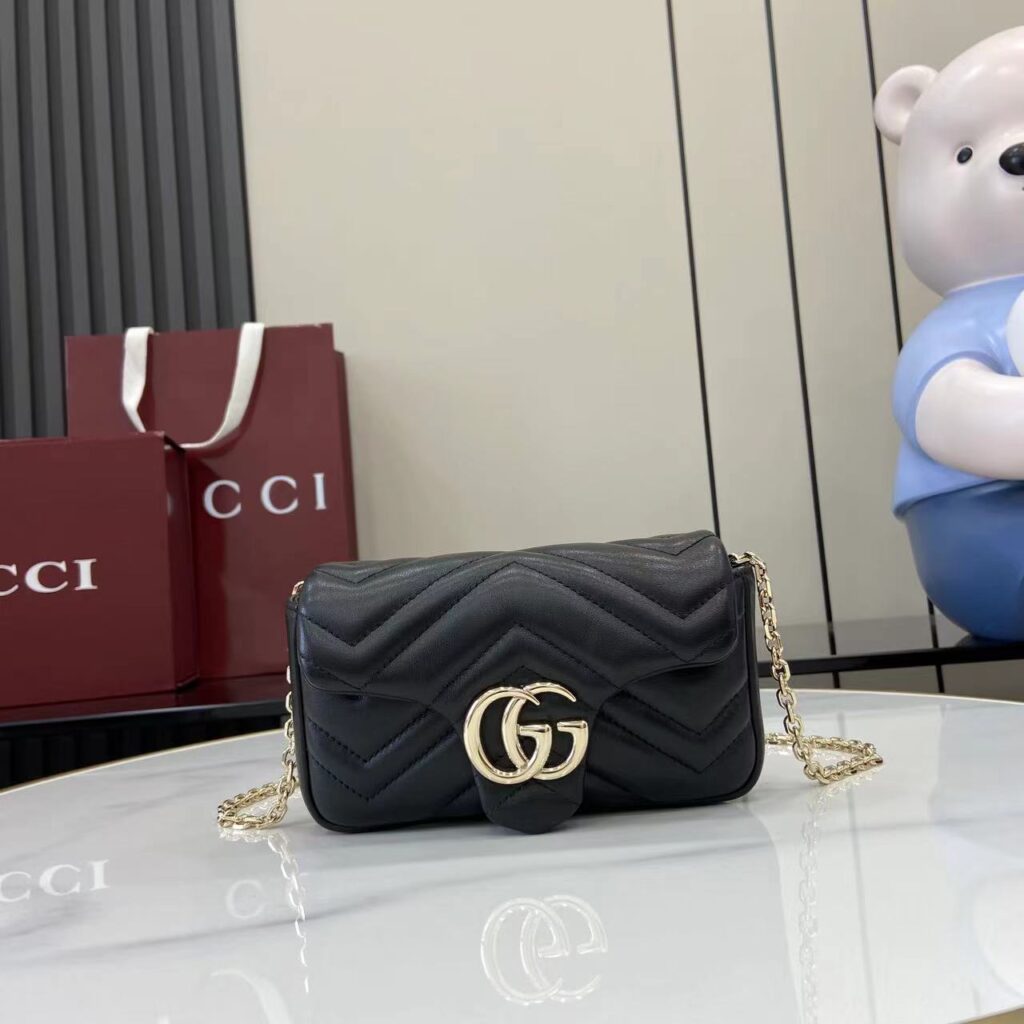 Gucci-Marmont-Mini Size-Black-841290