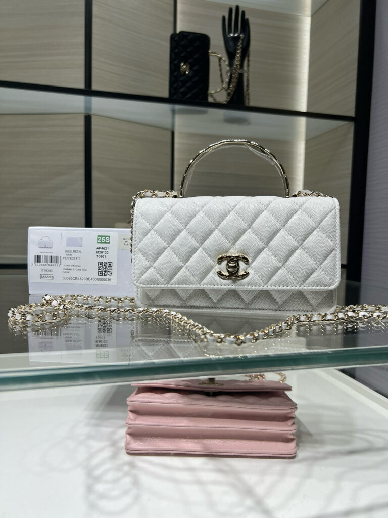 Chanel-Coco crush-AP4621Y-White