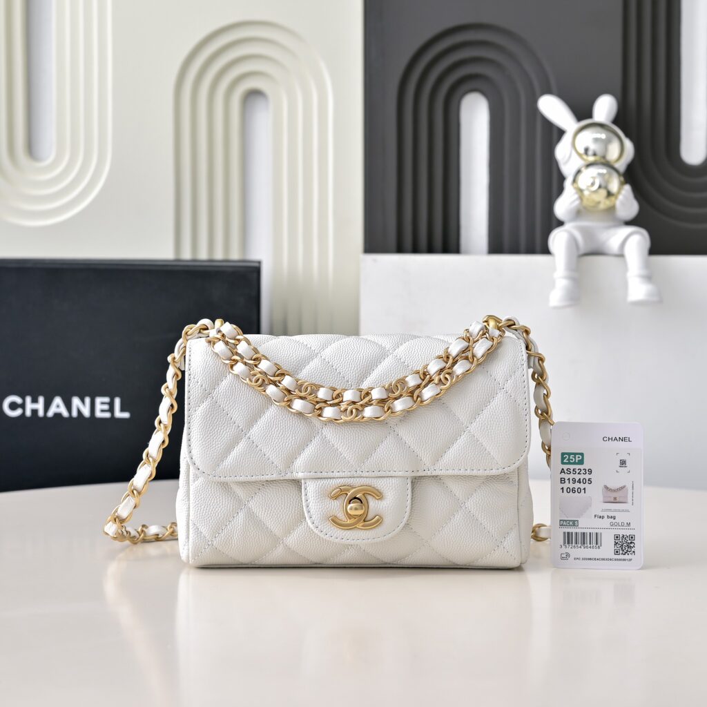 Chanel-25P-AS5239-White