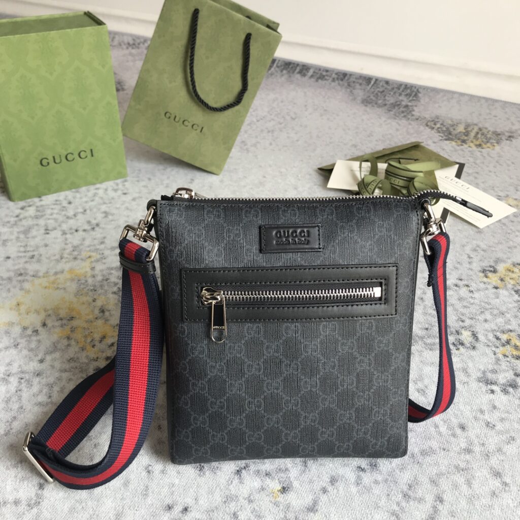 Gucci-Supreme-Small Size-523599