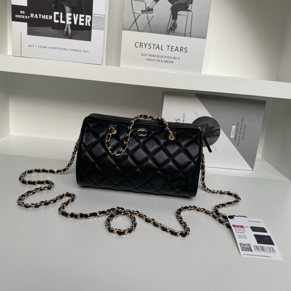 Chanel-25P-AP4515-Black