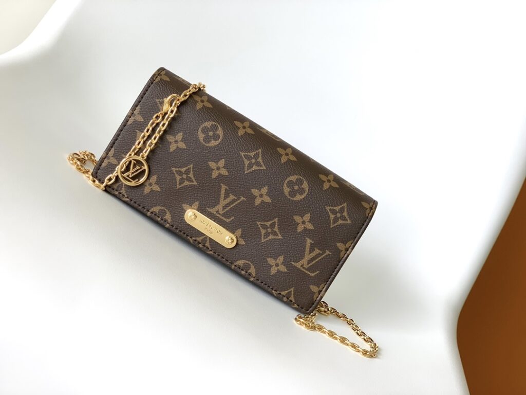 LV-Lily Wallet On Chain-M82509