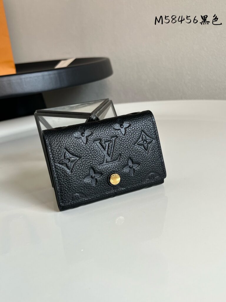 LV-Wallet-M58456