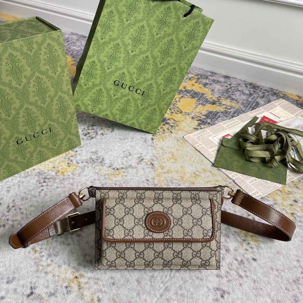 Gucci-Supreme-Fanny bag-Brown-746300