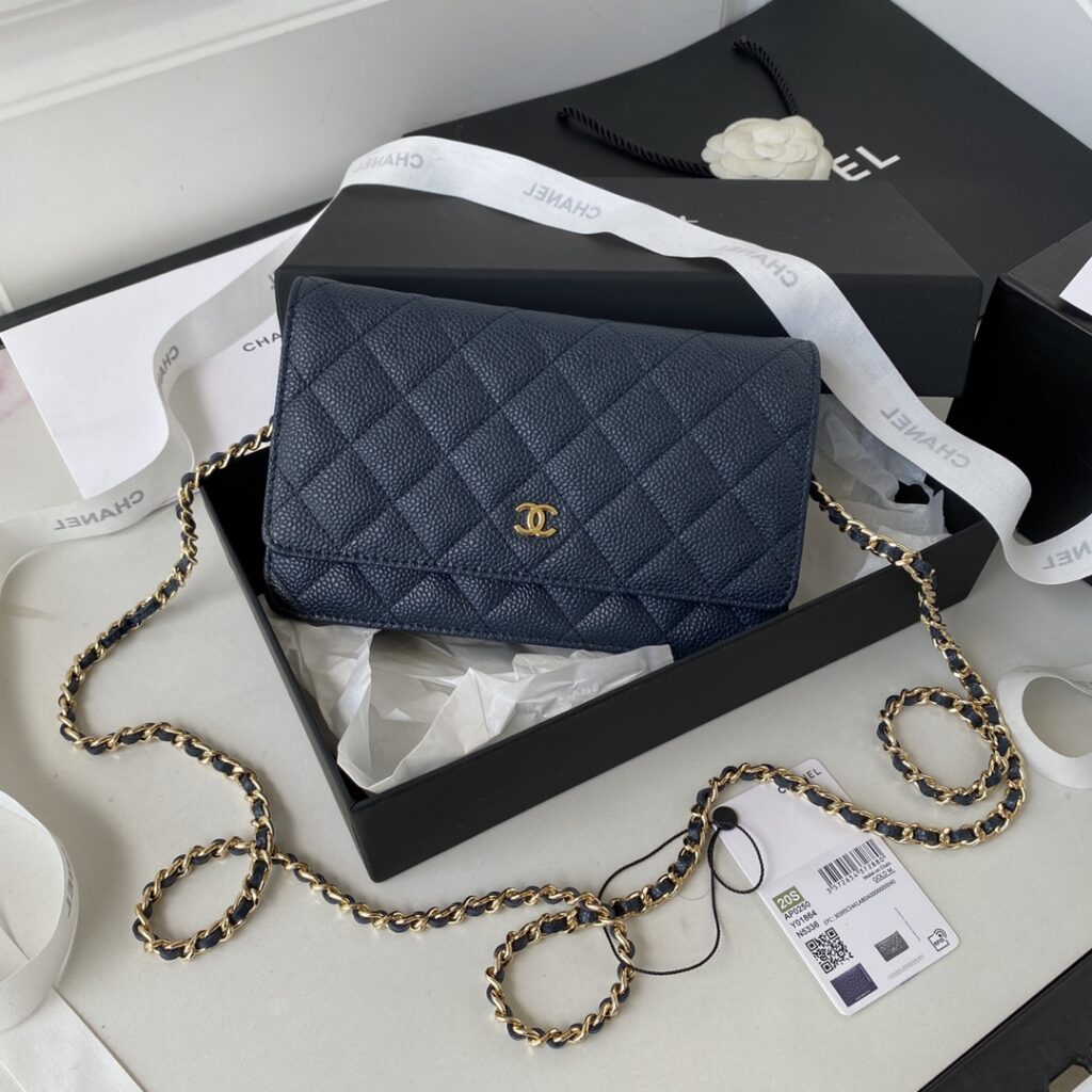 Chanel-Woc-Navy blue-Gold buckle