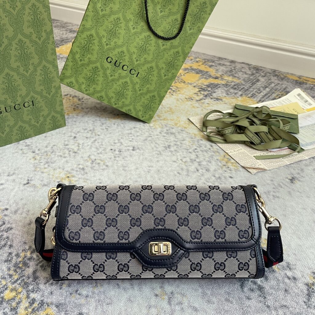 Gucci-Luce-Blue vintage-Medium Size-786027