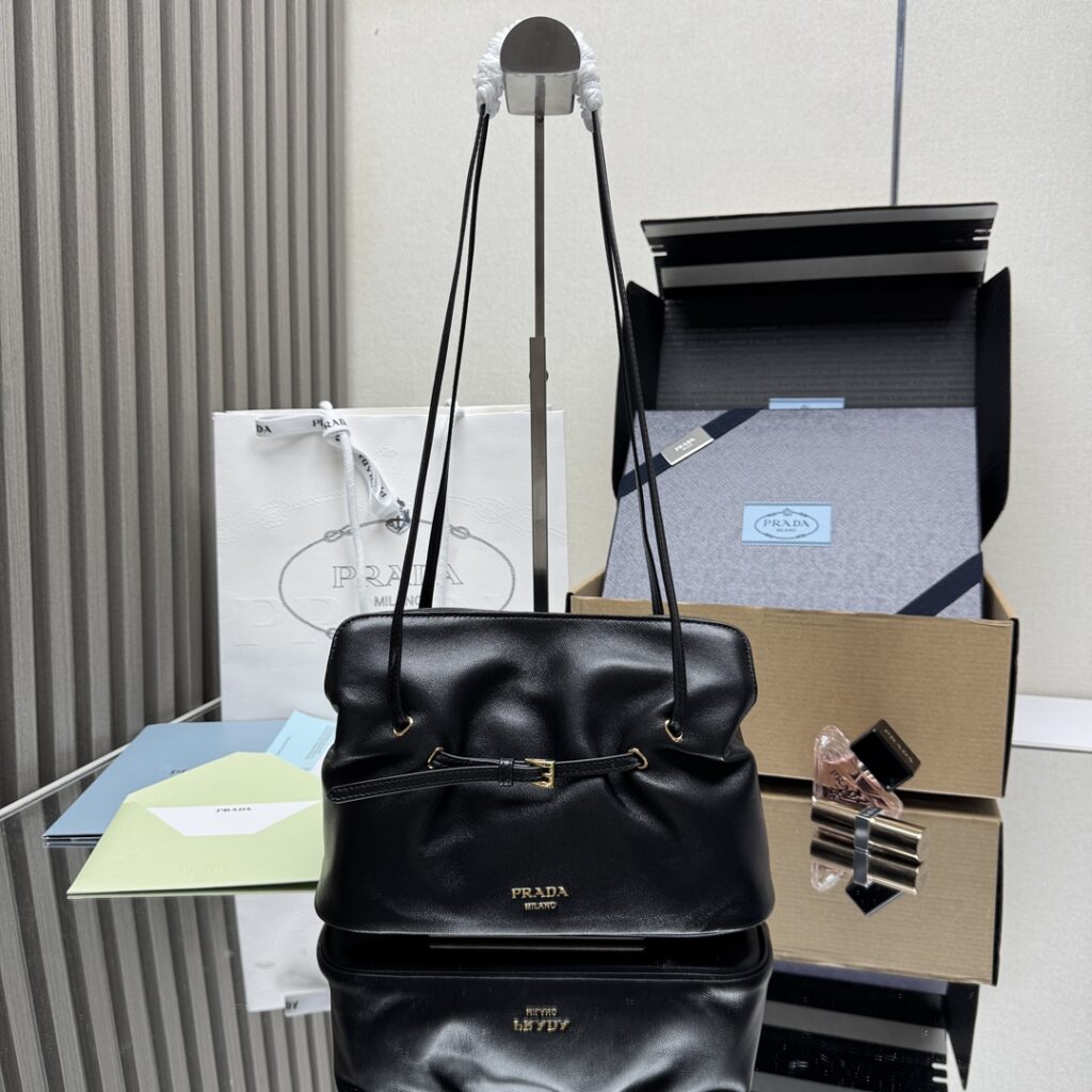 Prada-Elegant Cloud Shoulder Bag-Black-1BG586