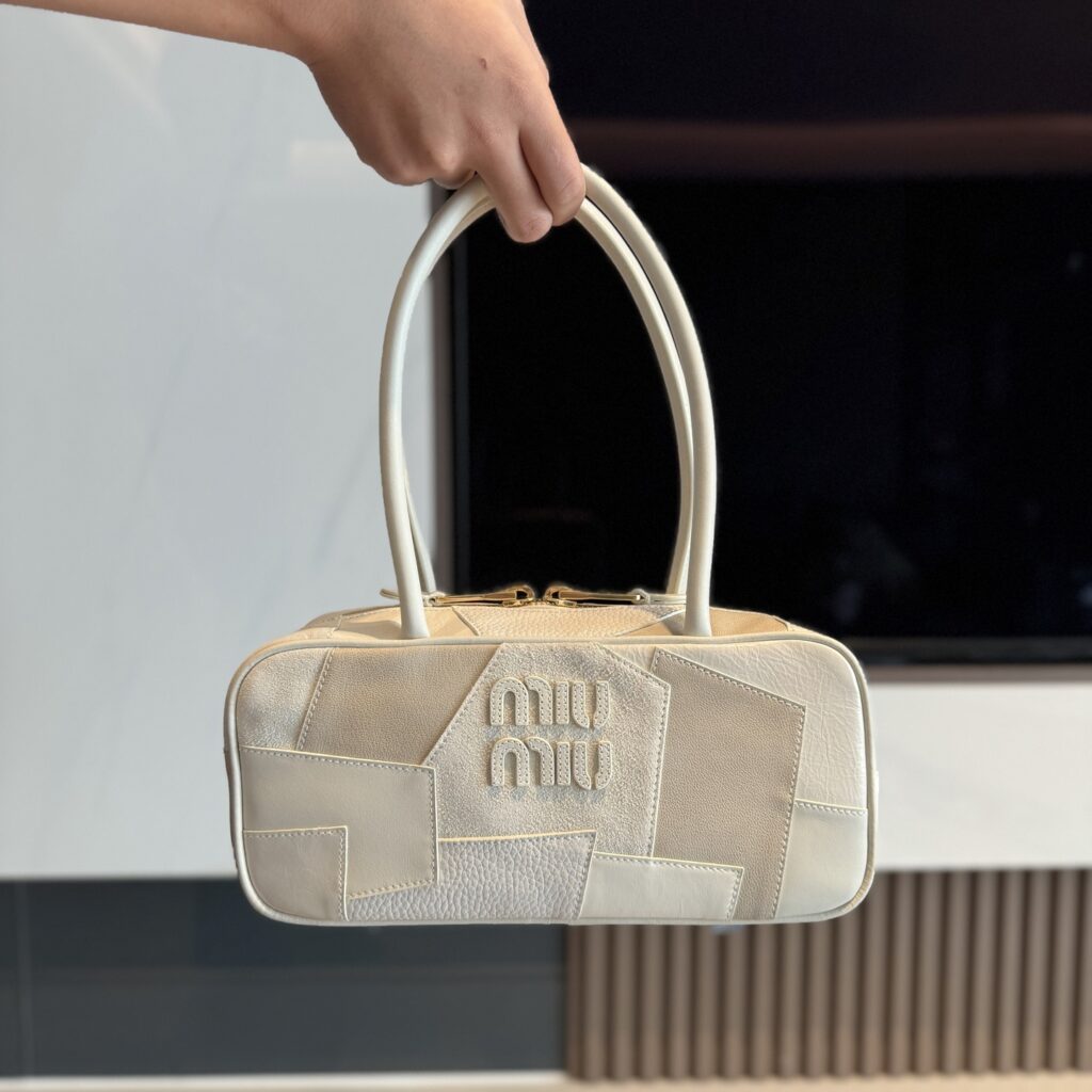 Miumiu-5BB147-White