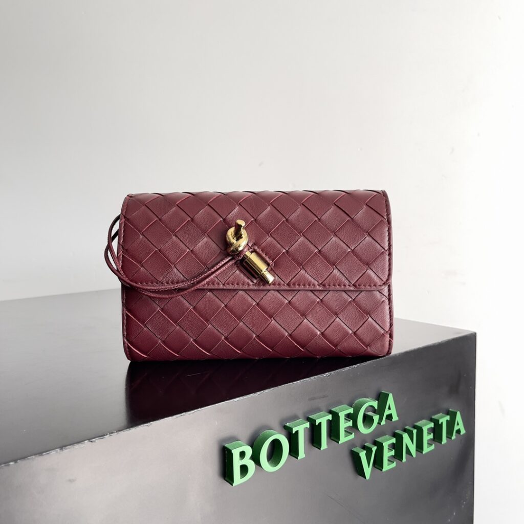 Bottega Veneta-Andiamo-Red
