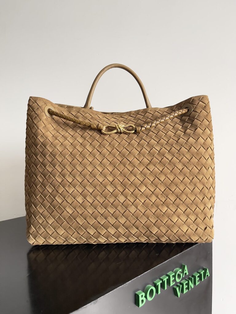 Bottega Veneta-Andiamo-Brown