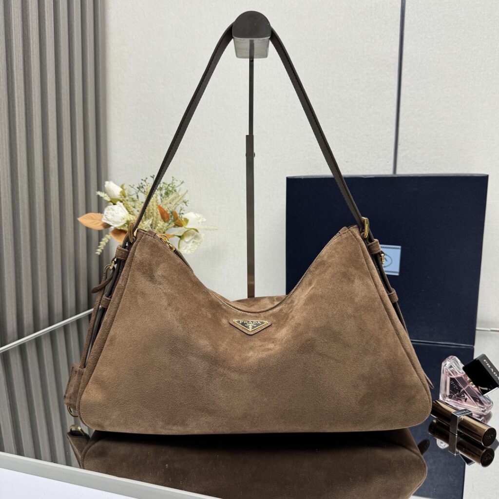 Prada-Caramel Prada Aimée Large Leather Shoulder Bag-Brown-1BC228