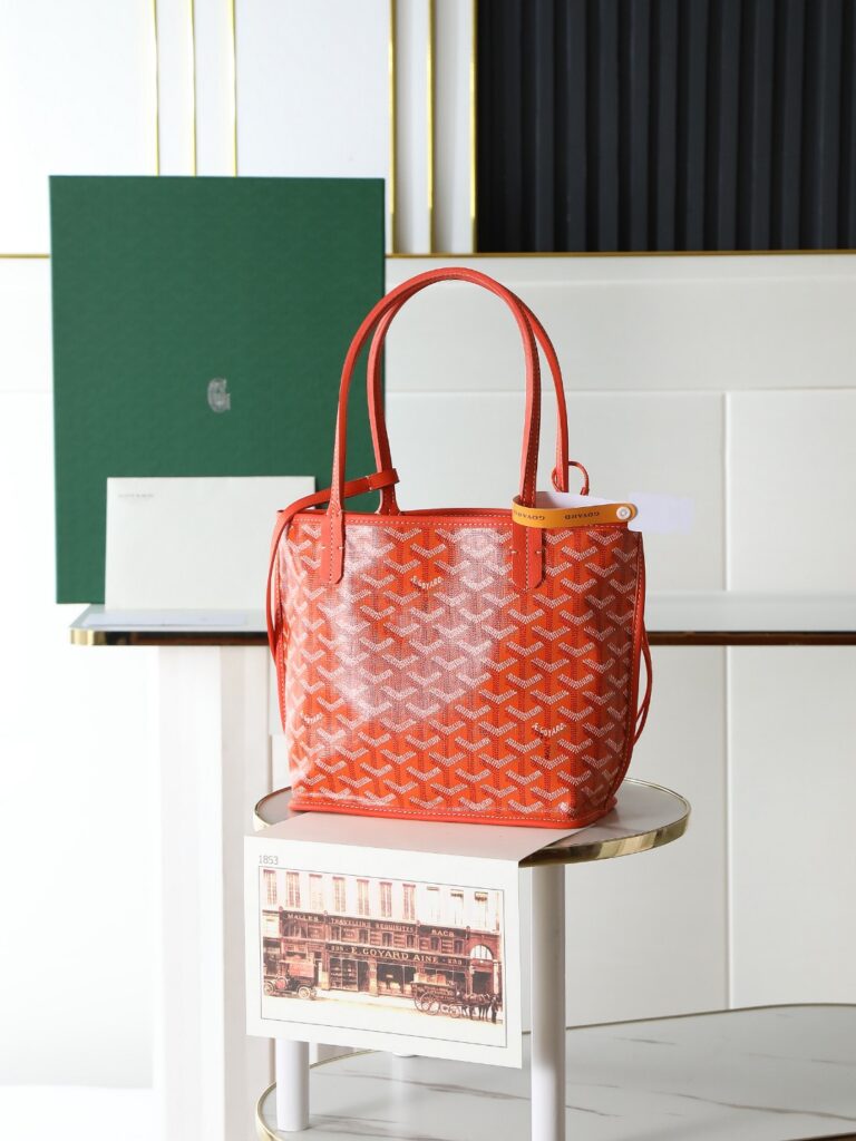 Goyard-2321-Orange