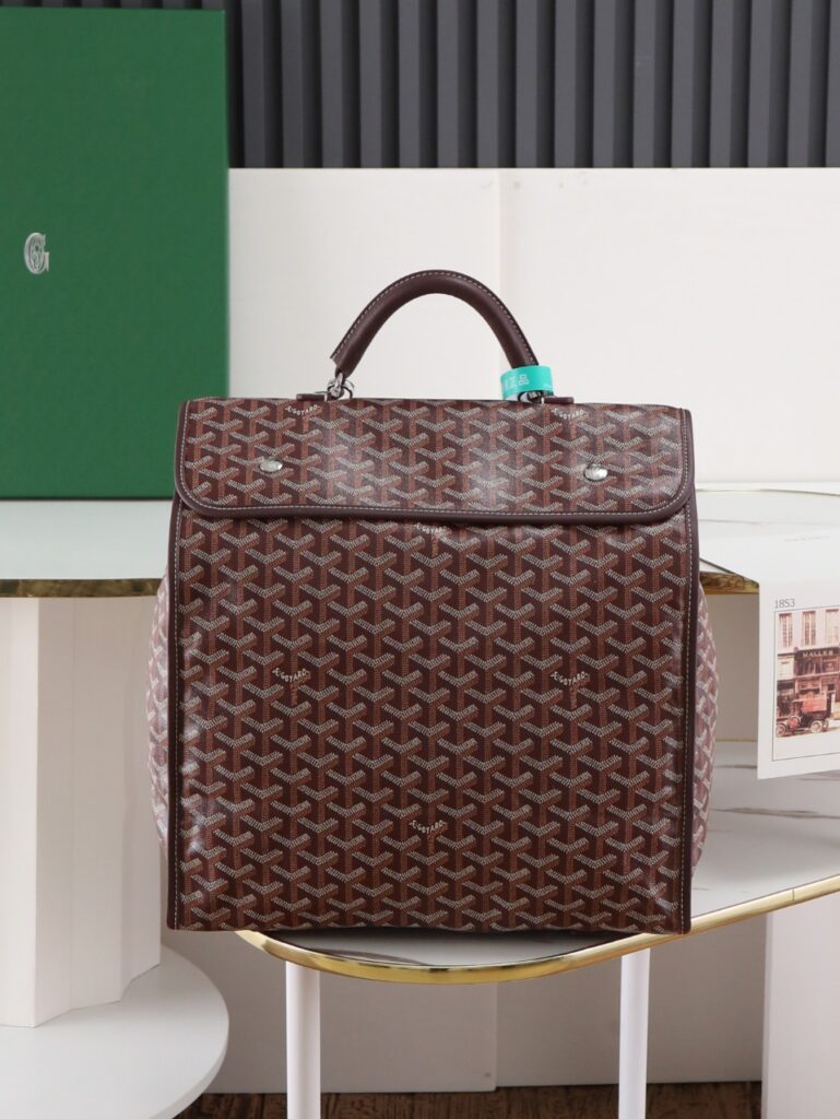 Goyard-020237-Dark red