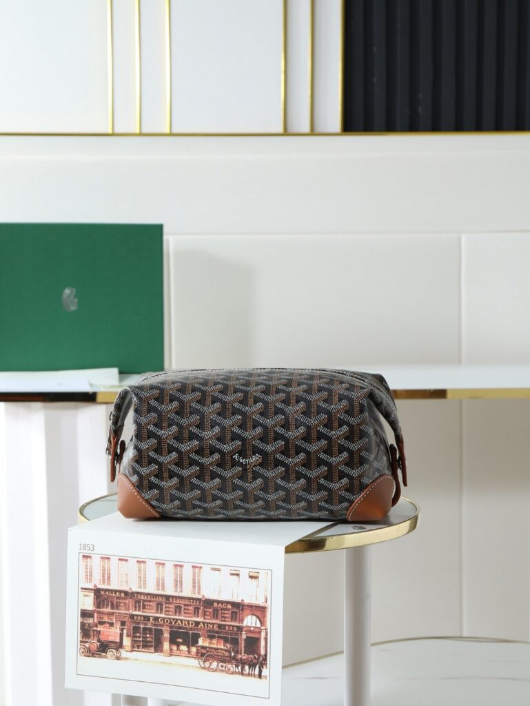 Goyard-020215-Brown