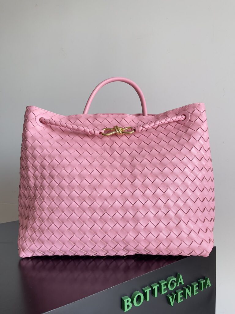 Bottega Veneta-Andiamo-Pink