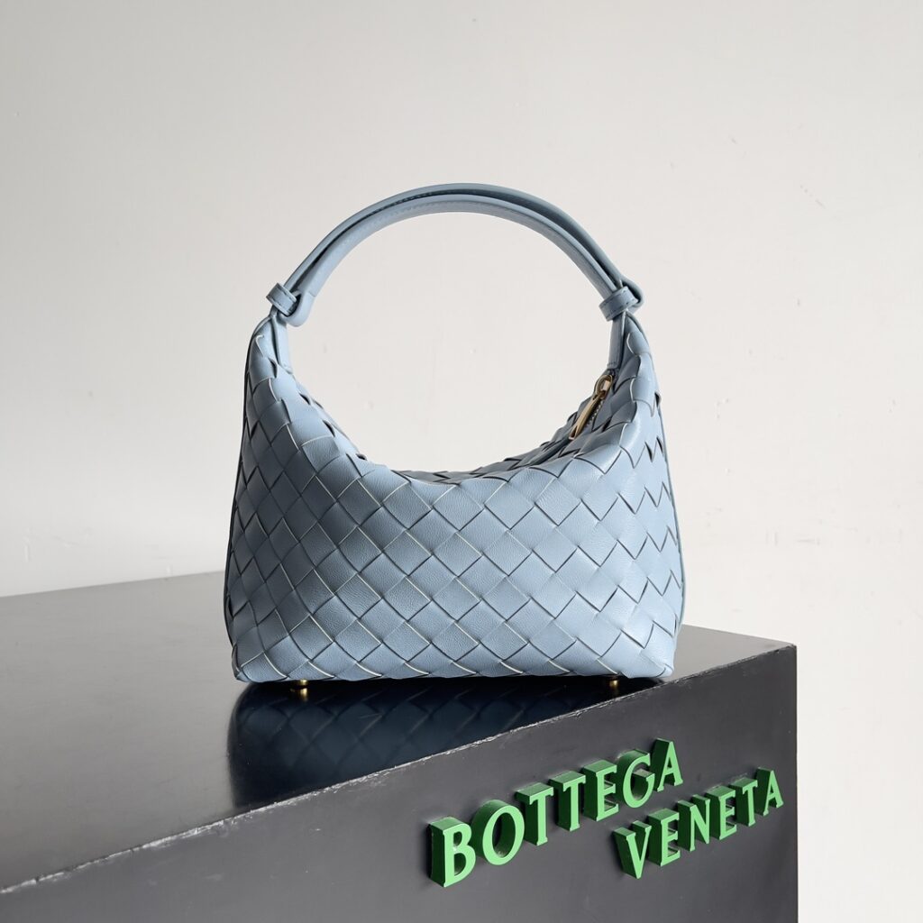 Bottega Veneta-Nappa-Blue