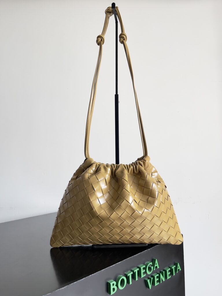 Bottega Veneta--Dustbag-Brown