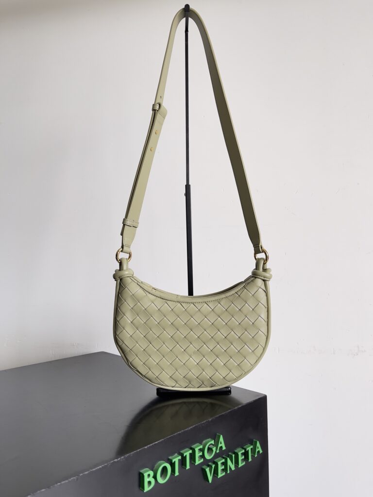 Bottega Veneta-Gemelli Messenger-Green