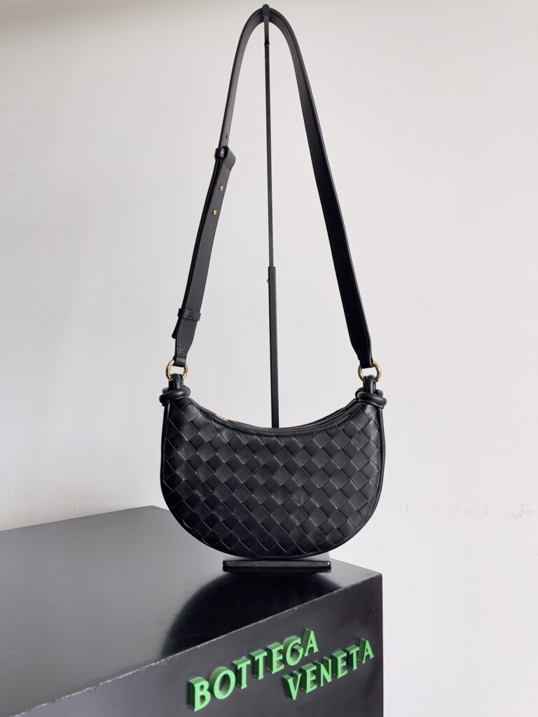 Bottega Veneta-Gemelli Messenger-Black